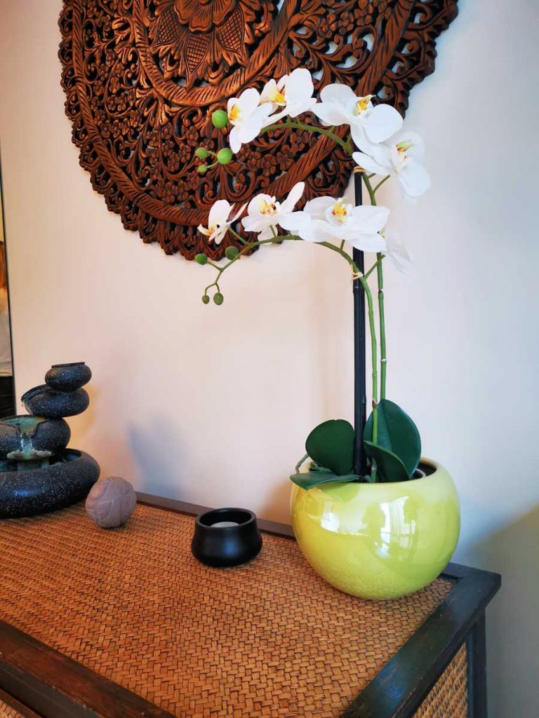 Klau Kozmetika - virág dísz